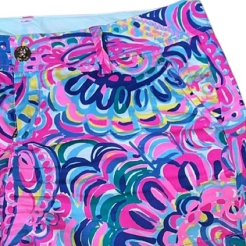 Lilly Pulitzer sz 4 Vibrant Pink & Blue floral Callahan Shorts w 4 1/2” inseam - Picture 5 of 16